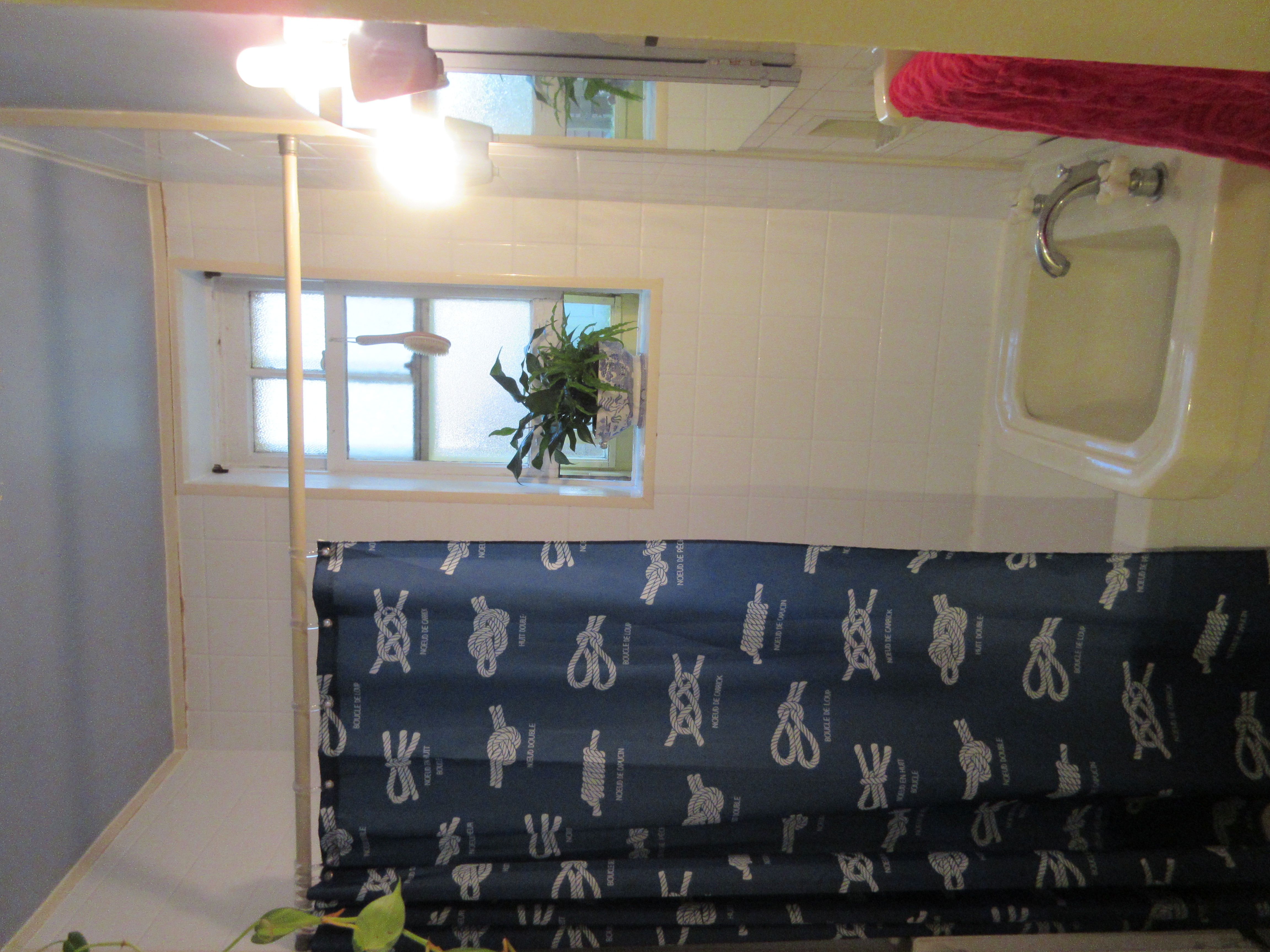 AUBAINE – 6 1/2 Saint-Sacrement chauffé+eau chaude