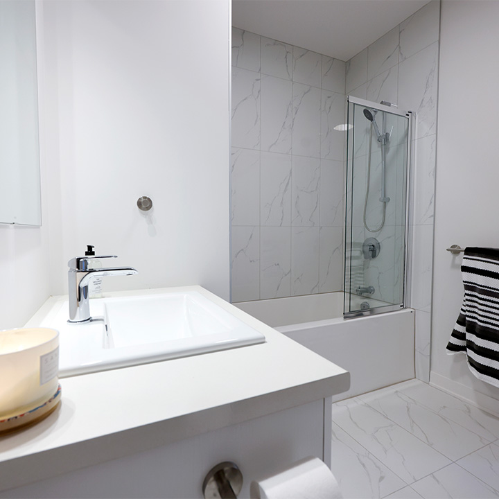 Salle-de-bain_Condo_Locatif_Repentigny_Le-Antoine