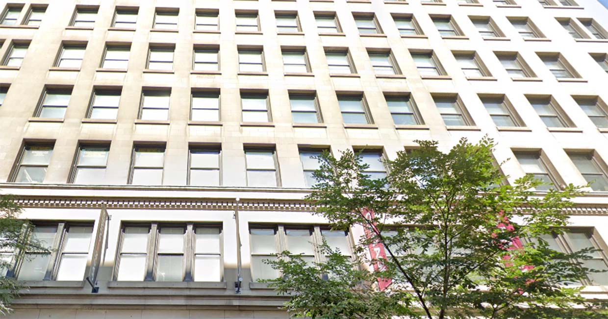 Rénovation de la moitié des bureaux en logements à Montréal