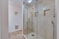 Logement RJ salle douche