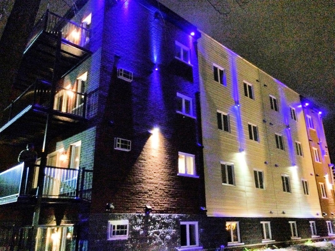 11 condo exterieure jpeg 1