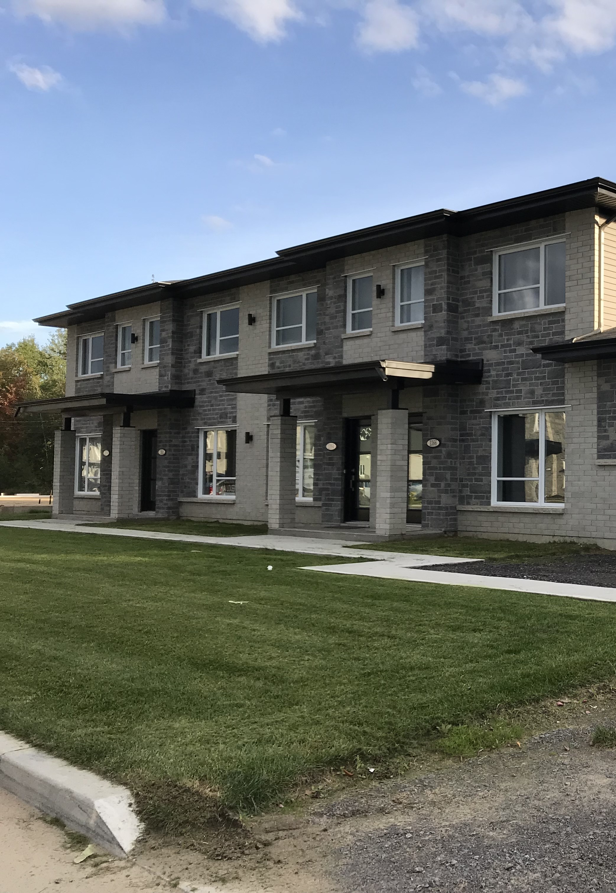 Extérieur maisons de ville 2025