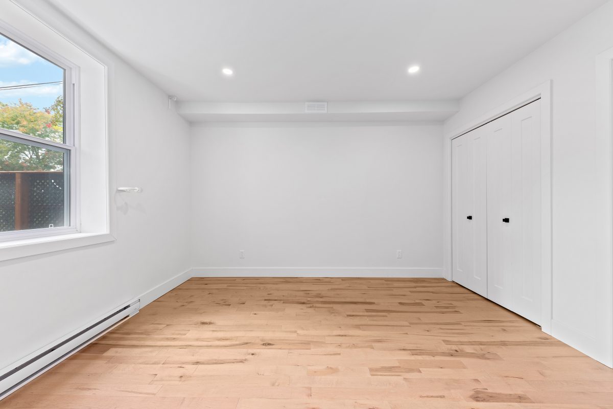 LUXImageSolution-4450AvenuePapineau-3