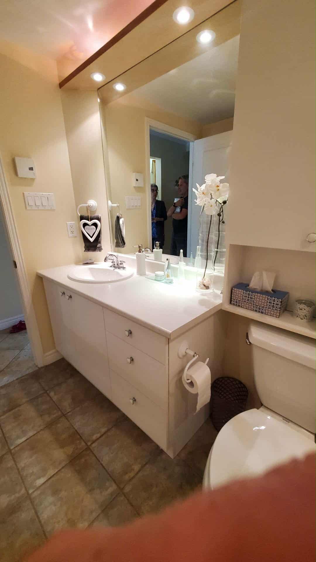 Photo salle de bain lavabo condo