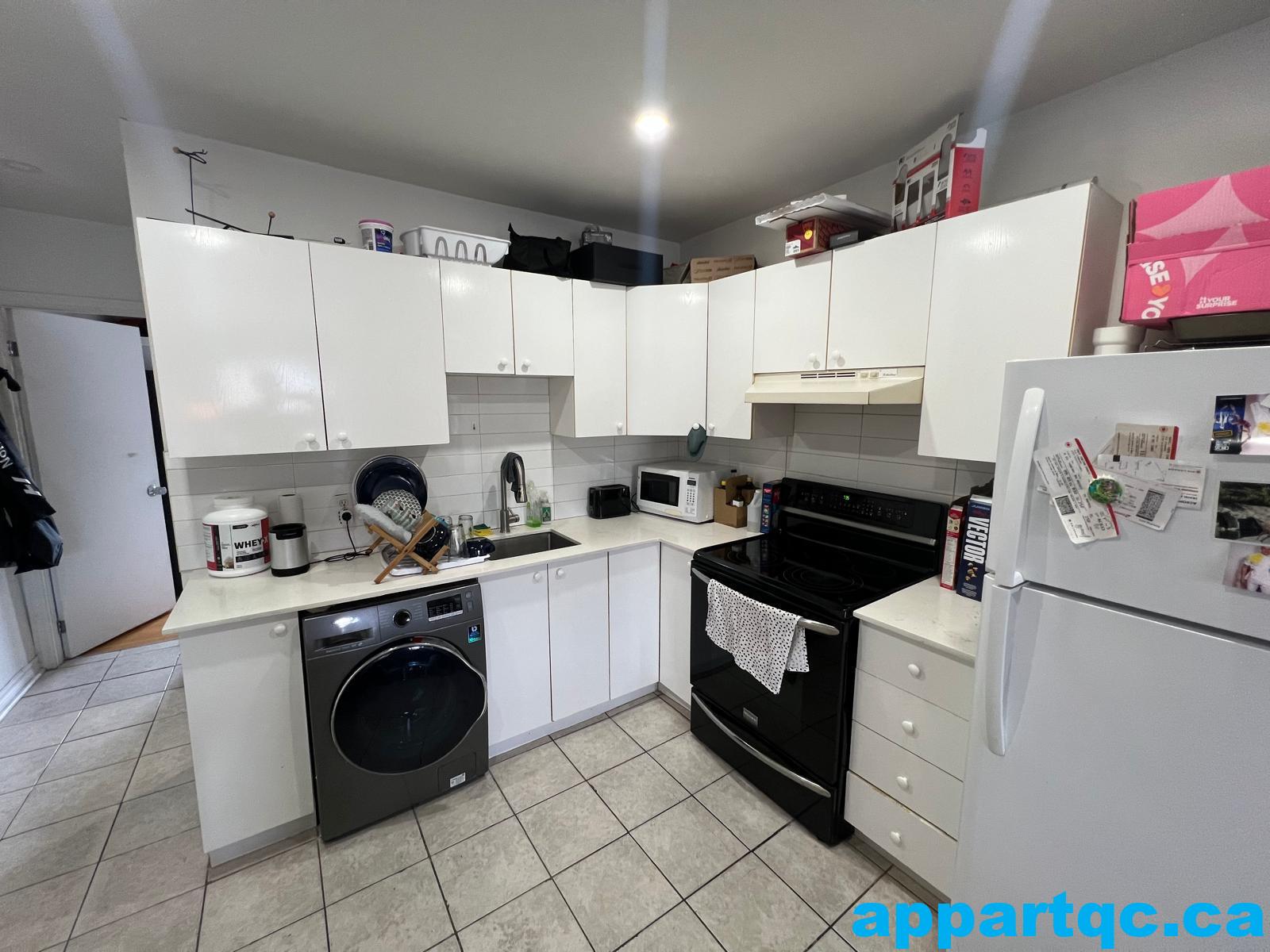 5f8e0100-ca16-49c7-8f54-276549093470